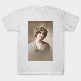 Edwardian lady T-Shirt